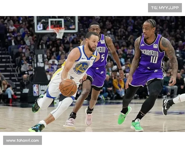 NBA常规赛:库里半场32分+12记三分打服灰熊!勇士逆袭西部第五! NBA常规赛:库里半场32分+12记三分打服灰熊!勇士逆袭西部第五!