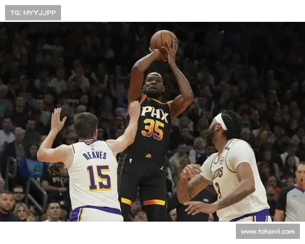 NBA总决赛G3又见绝命三分,伊戈达拉复出激活杜兰特 NBA总决赛G3又见绝命三分,伊戈达拉复出激活杜兰特